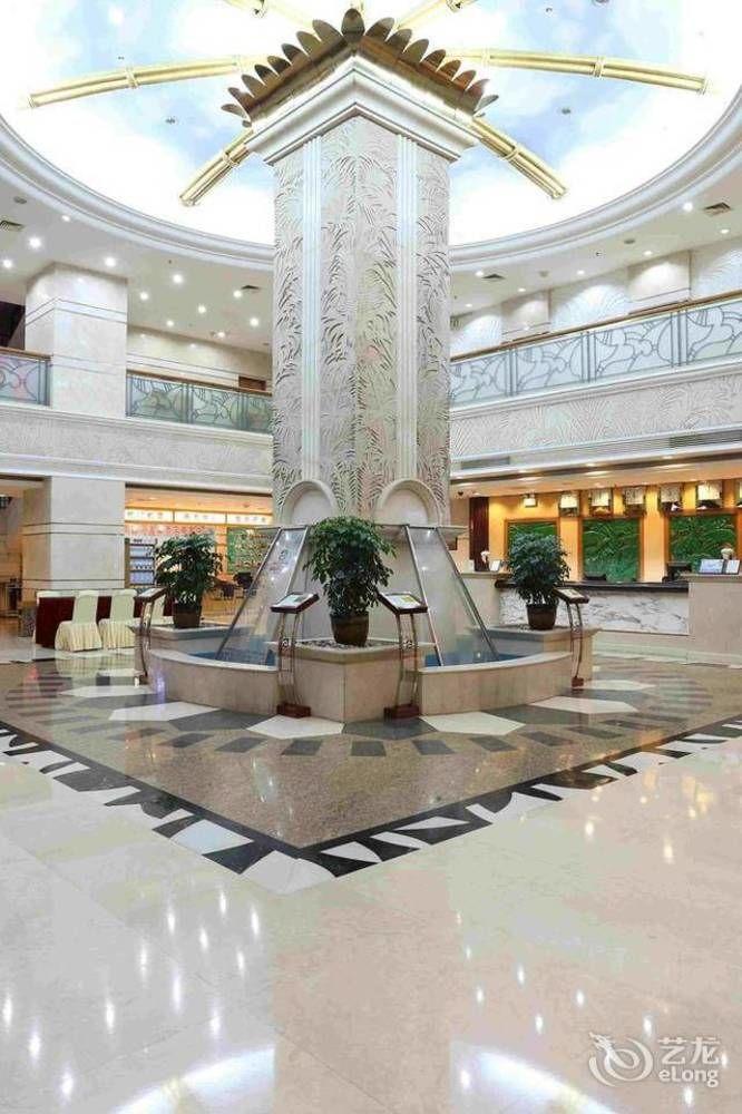 Xinyuan Hot Spring Hotel Haikou  Exterior foto