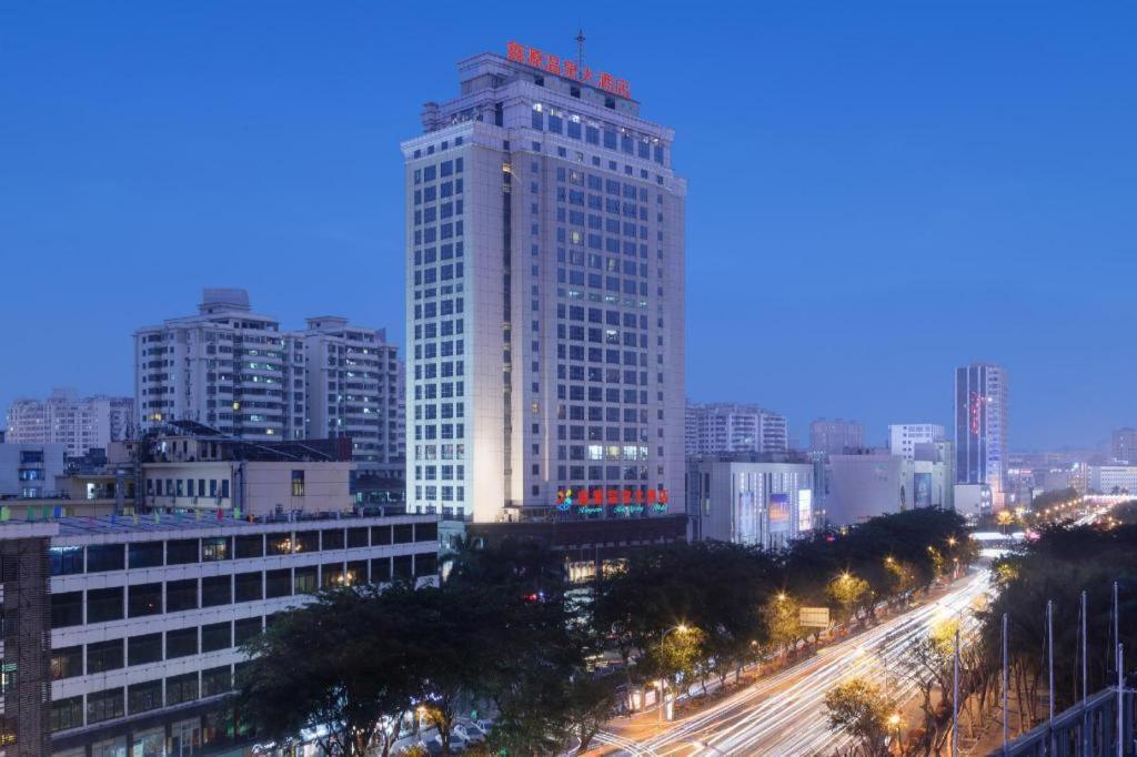 Xinyuan Hot Spring Hotel Haikou  Exterior foto